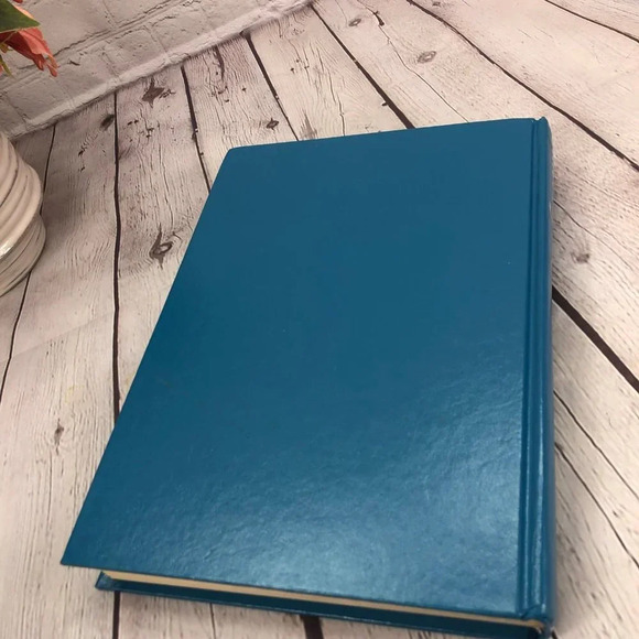 vintage savoring the southwest cookbook 1984 - Picture 7 of 7